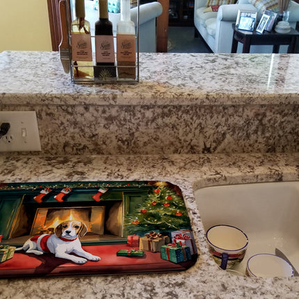 Beagle Cozy Christmas Dish Drying Mat