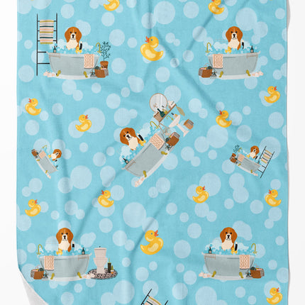 Tricolor Beagle in Bathtub Bath Towel Large